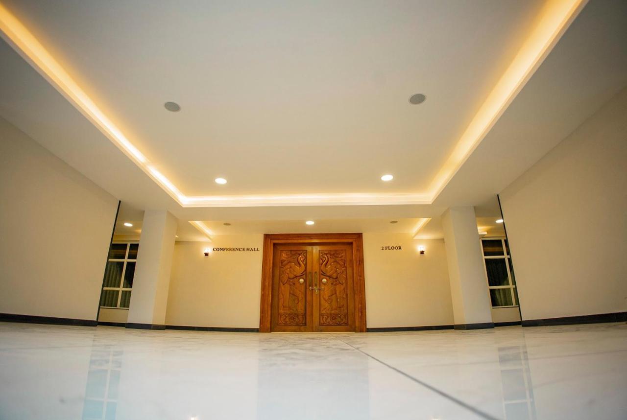 Kkm International Hotel Kuzhittura Ngoại thất bức ảnh